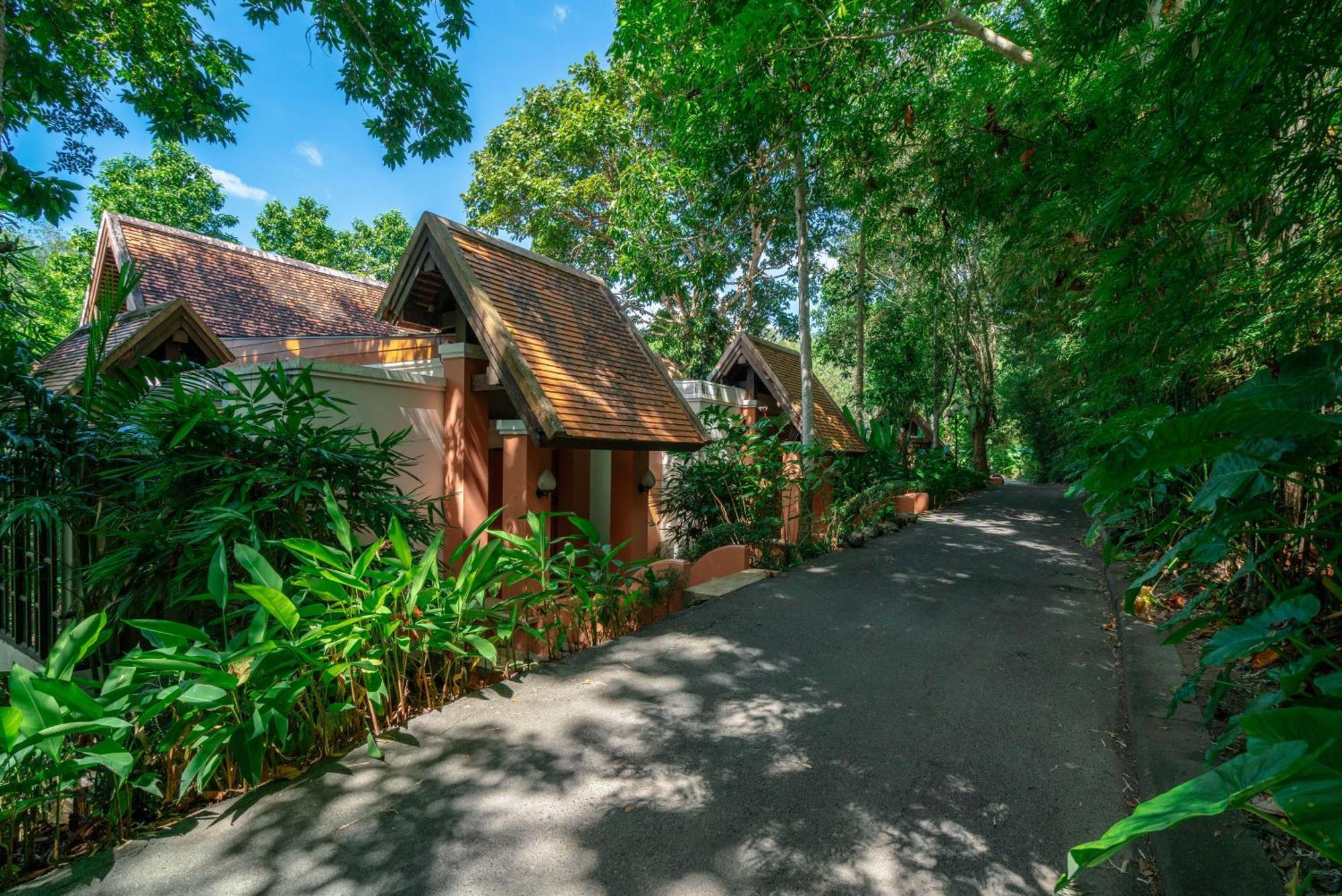 Suuko Villas Phuket Exteriör bild