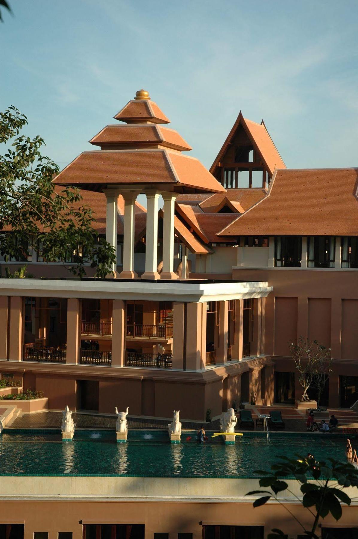 Suuko Villas Phuket Exteriör bild