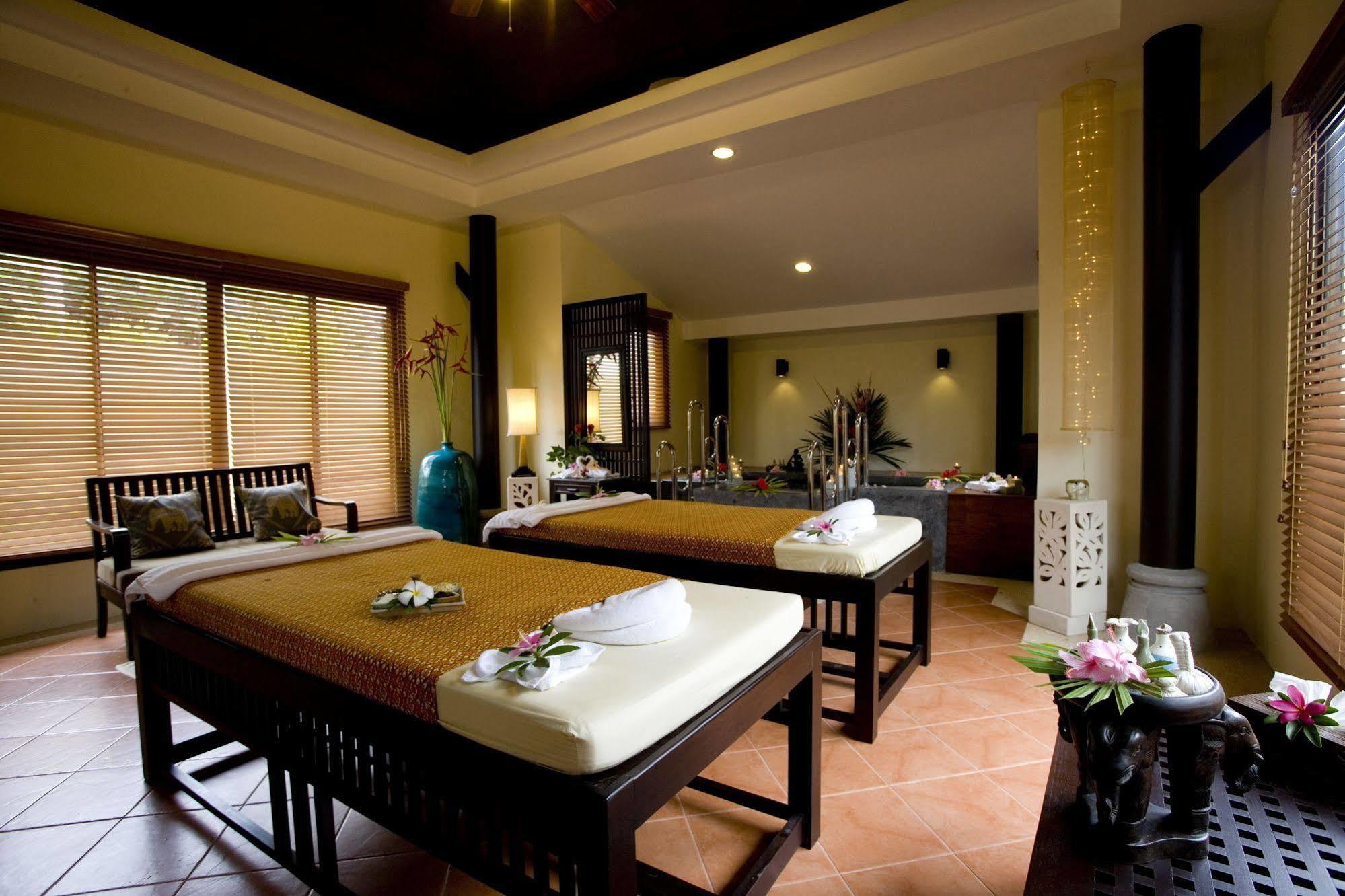 Suuko Villas Phuket Exteriör bild