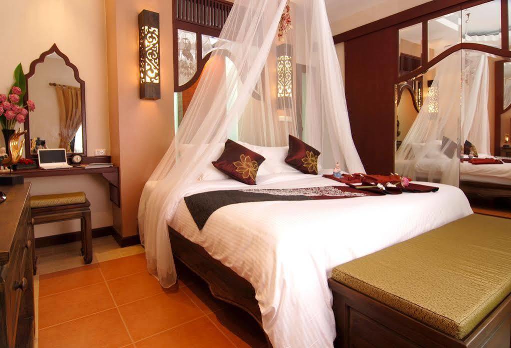 Suuko Villas Phuket Exteriör bild